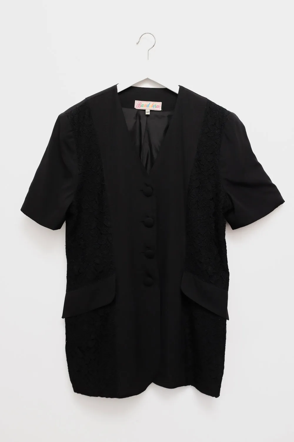 SHORT ARM LACE BLACK VINTAGE BLAZER