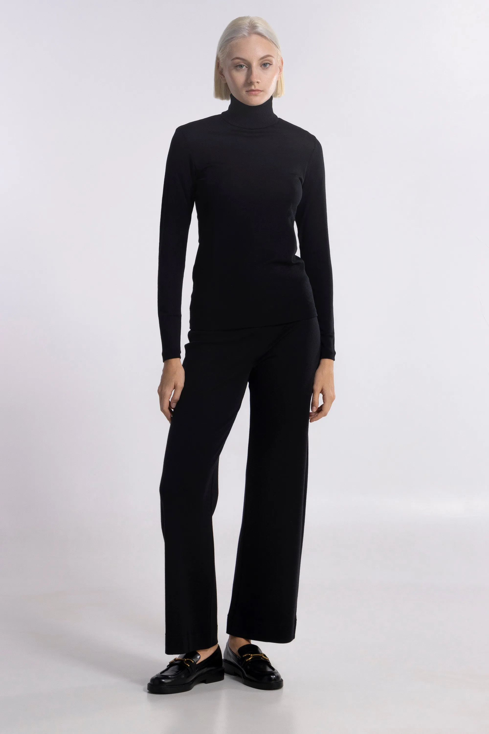 Trousers in Wool and Silk 5681