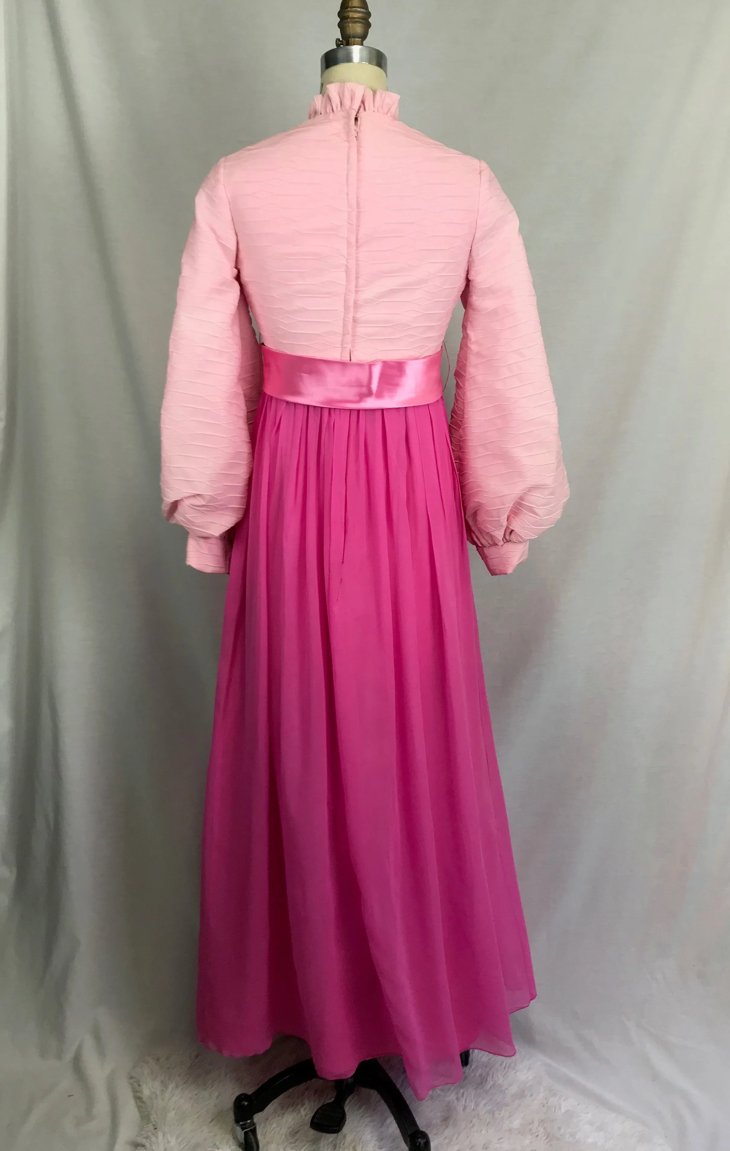 Vintage 60s 70s | Groovy Pink Balloon Sleeve Empire Waist Mod Maxi Dress | XS