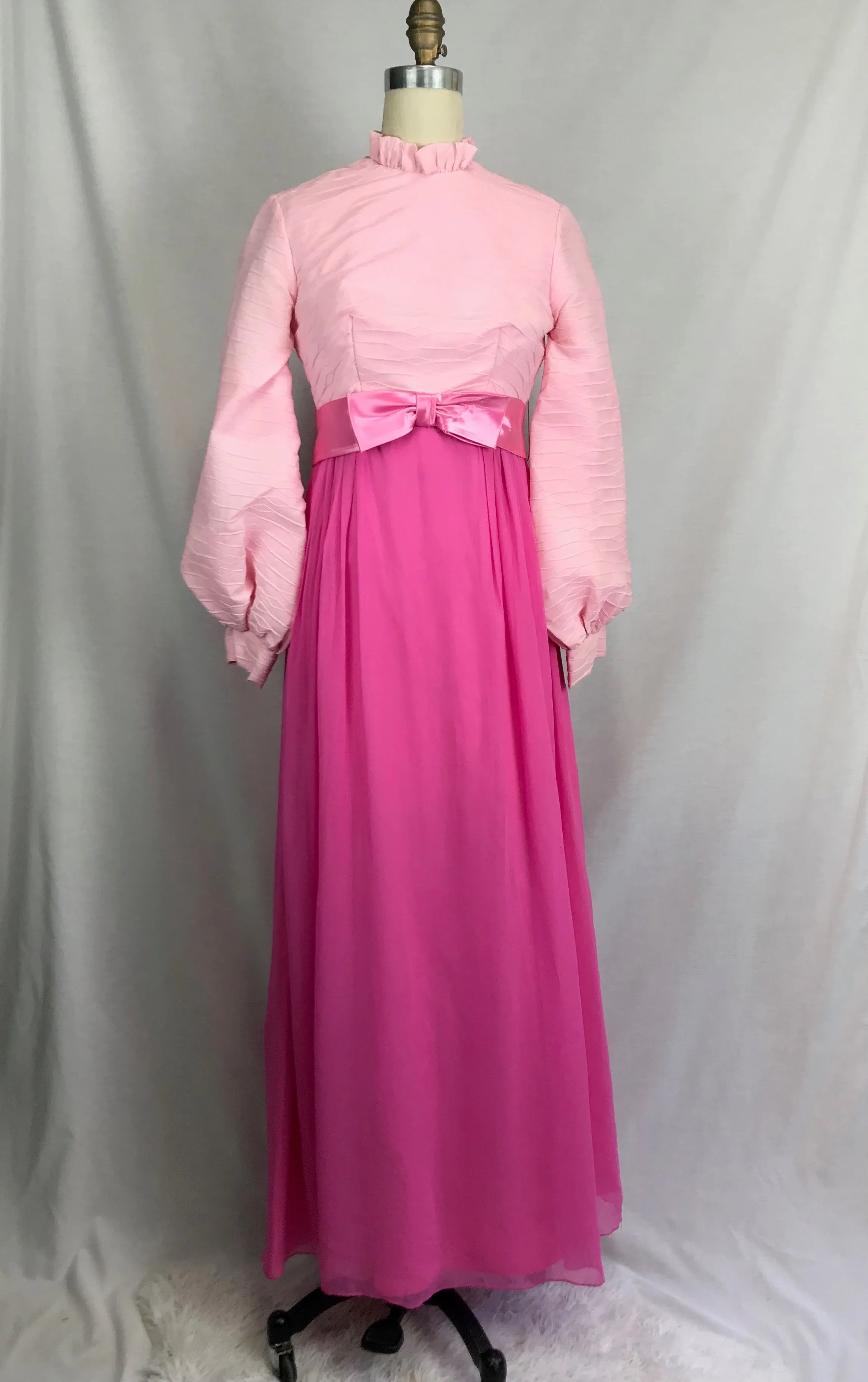 Vintage 60s 70s | Groovy Pink Balloon Sleeve Empire Waist Mod Maxi Dress | XS